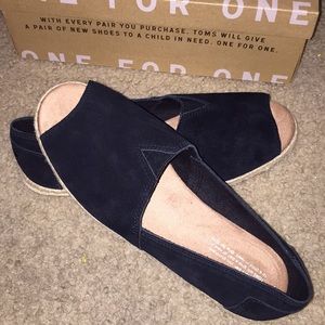 Toms Espadrilles